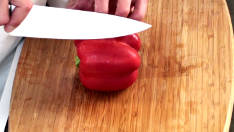 How to Slice a Bell Pepper Video