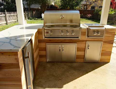 bargain mansions outdoor kitchen 1