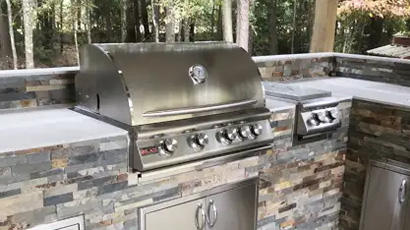 Dream Garden Outdoor Kitchen